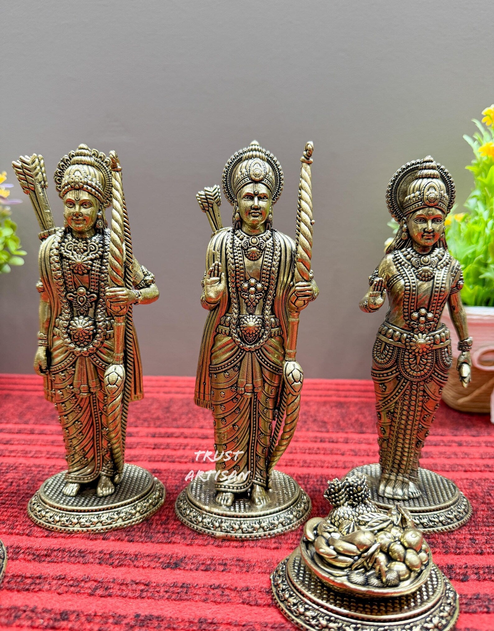 Handcrafted Brass Ram Darbar Set 7" Inch , Lord Ram Family Idol with Hanuman, Ram Lakshman Sita with Hanuman, Ram Darbar Murti Set.